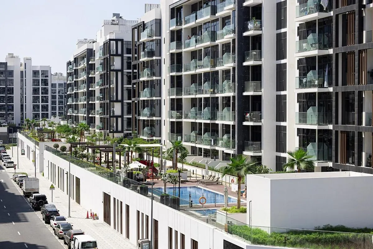 Livin Holidays - Studio - Azizi Riviera Dubai 0*,  Emirados Árabes Unidos