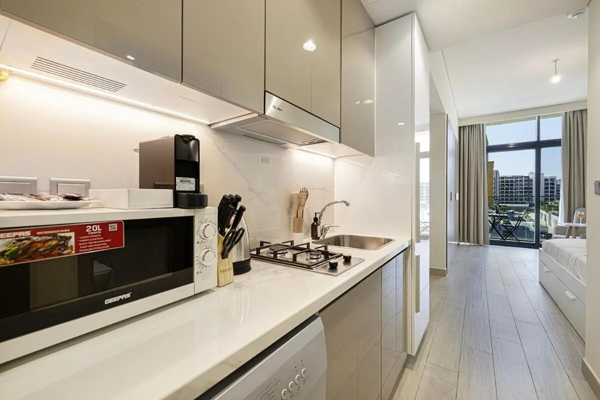 Livin Holidays - Studio - Azizi Riviera Dubai 0*,